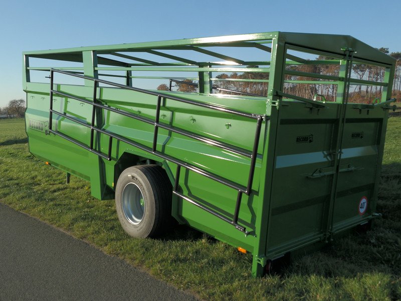 Cattle trailer