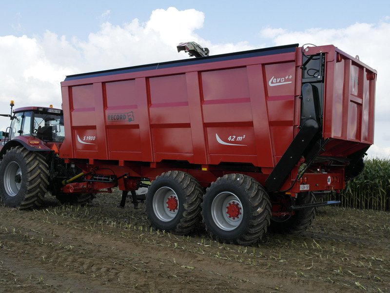 Silage trailers