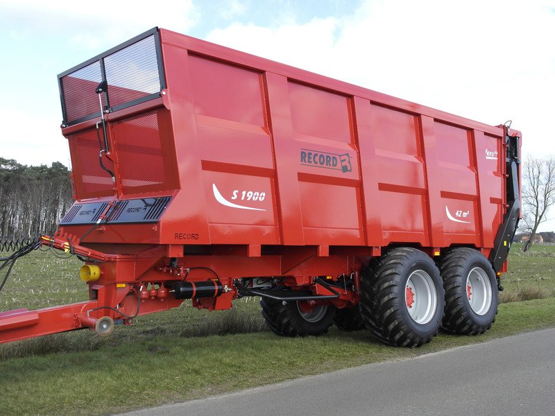 Silage trailers