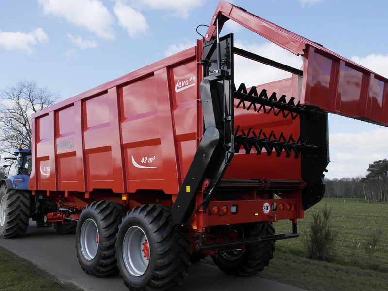 Silage trailers