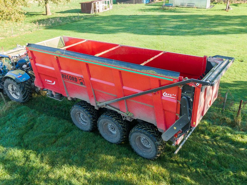 Silage trailers