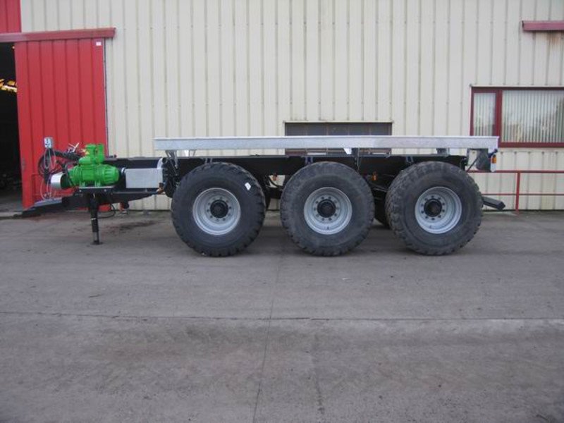 Detachable trailer