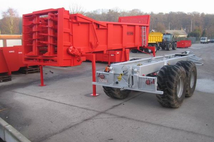 Detachable trailers